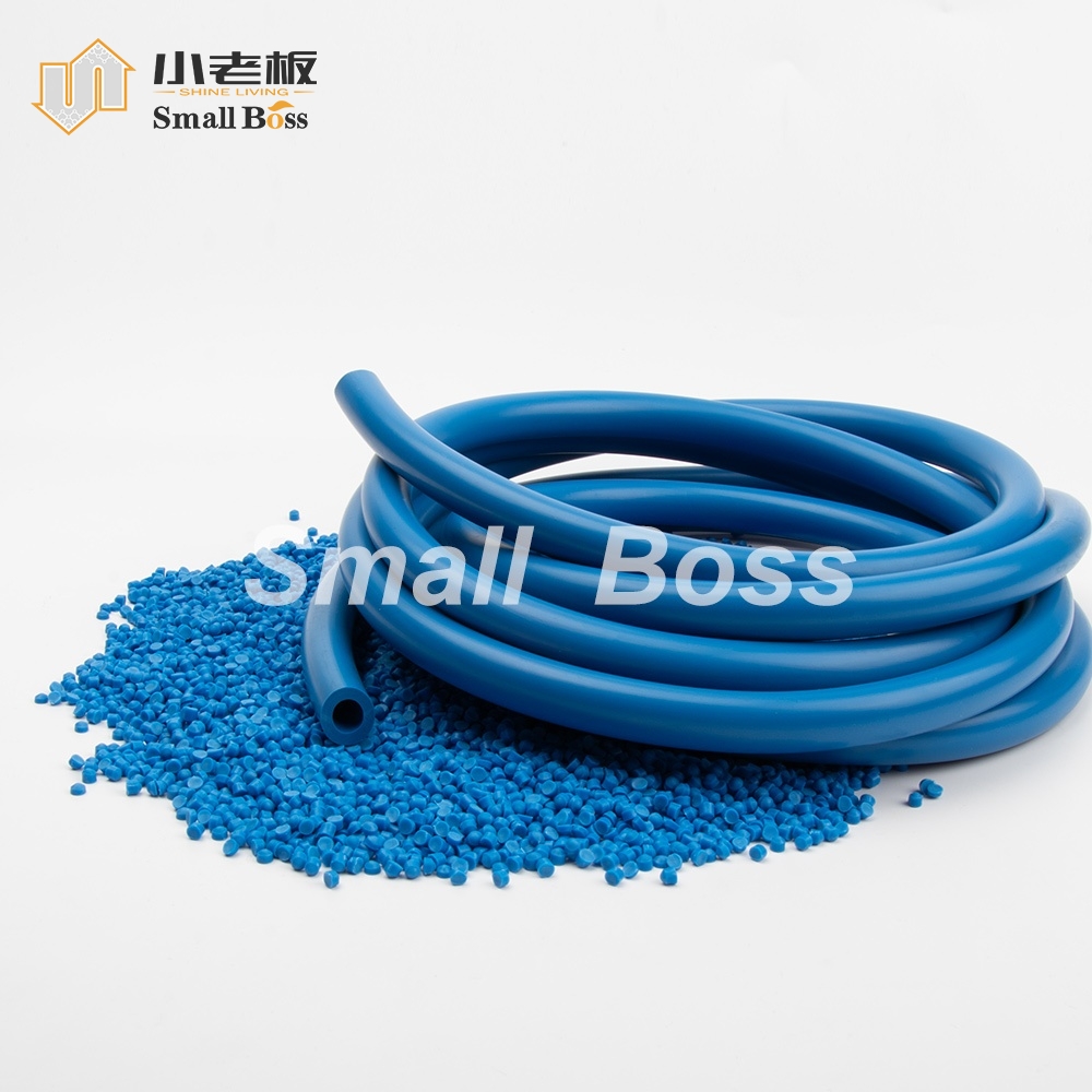 Compuesto de PVC suave resistente a la luz solar y a bajas temperaturas (-40℃) para mangueras de jardín