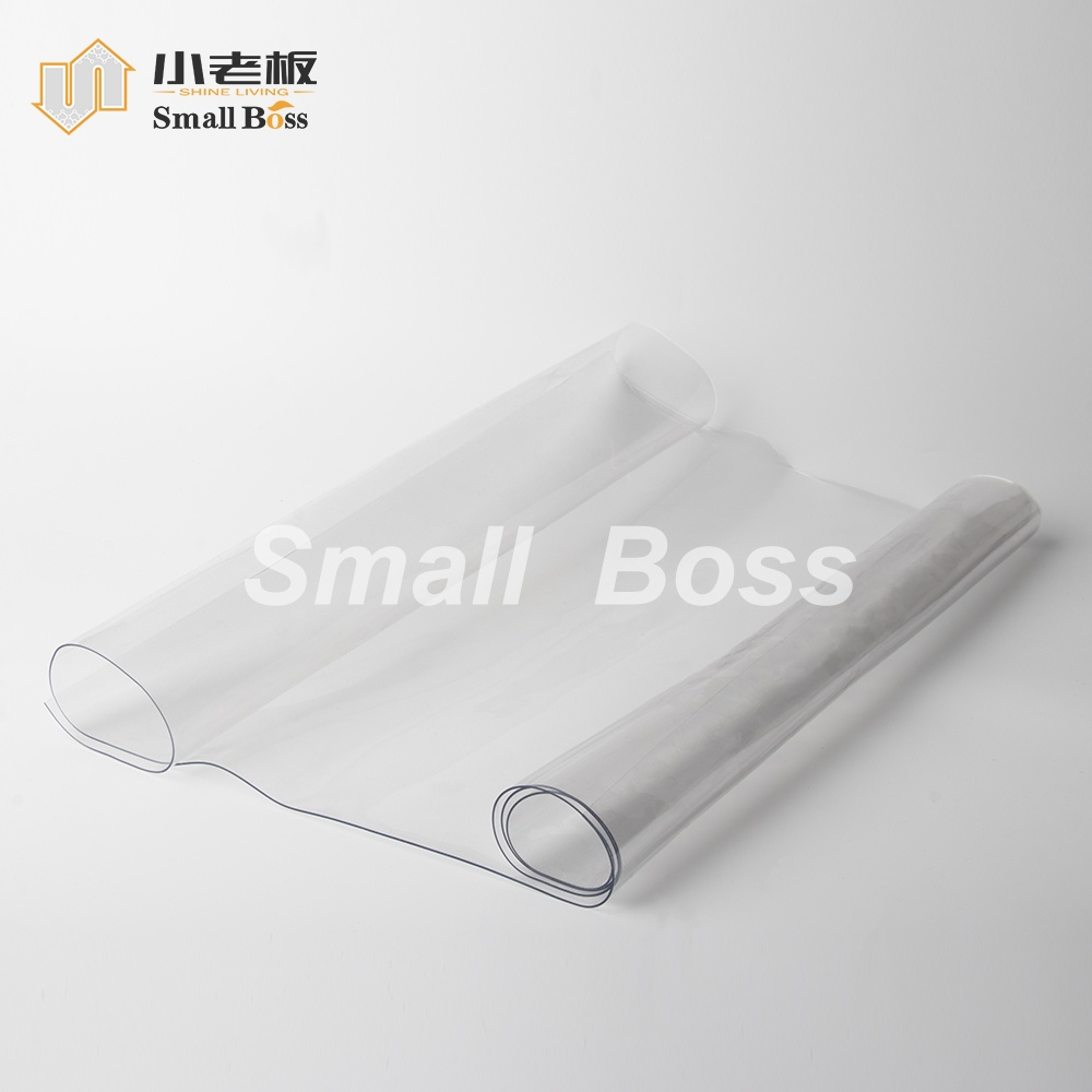 Transparent and low odor soft PVC Compound for table mats with anti-scalding and anti-fouling properties